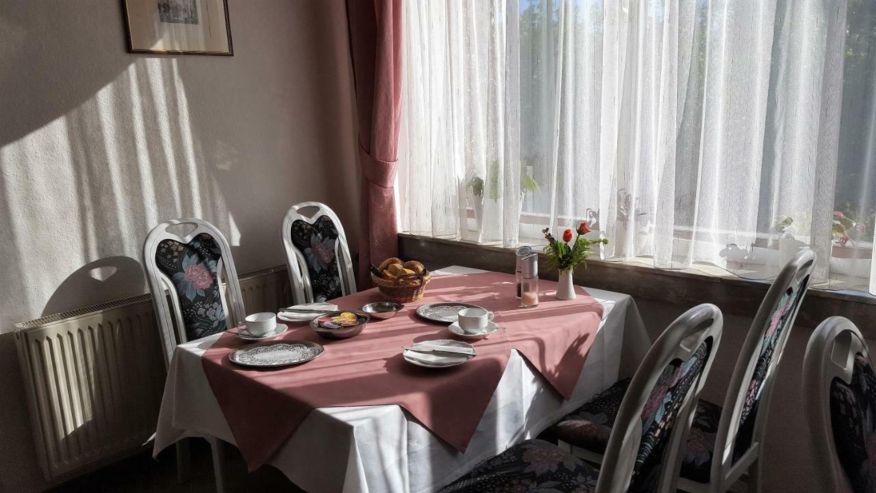Pension Waldfrieden Wolkenstein Exterior foto